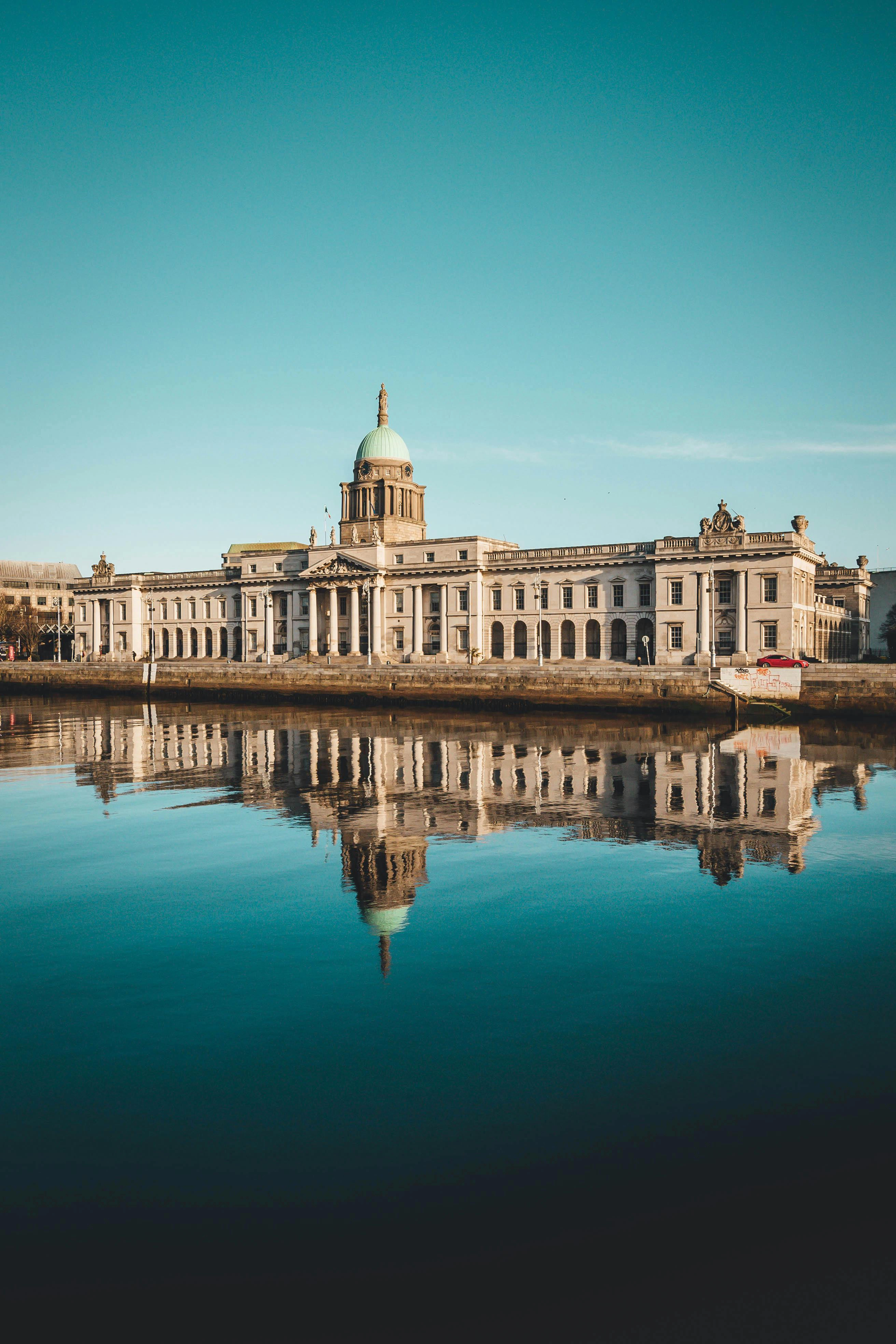 ireland-img
